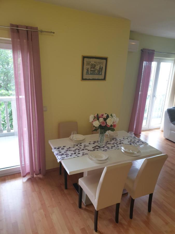 Apartmani Goga 스타리그라드 파클레니차 외부 사진